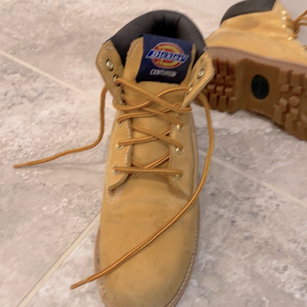 *like new* Dickies Centurion boots